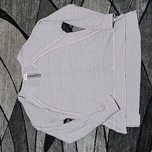 BKE KNIT YARN STITCHING V-NECK PALE LAVENDER DROPTAIL LONG-SLEEVE SHIRT